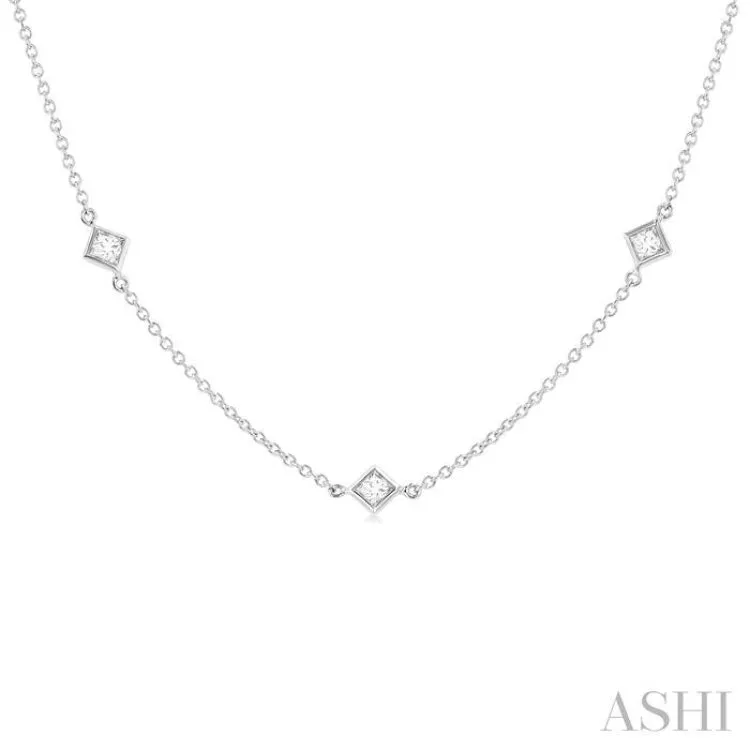 1.00 ctw Princess Cut Diamond Fashion Necklace in 14K White Gold