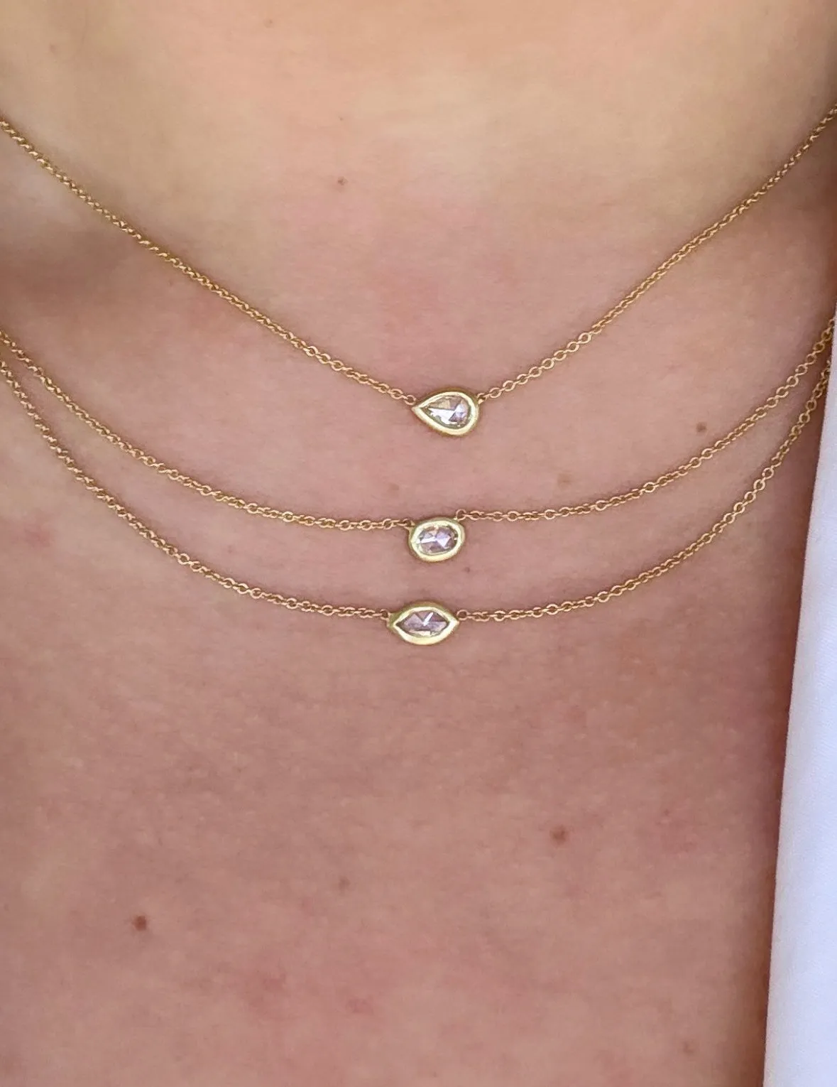 18 Karat Gold Rose Cut Pear Shaped Diamond Necklace