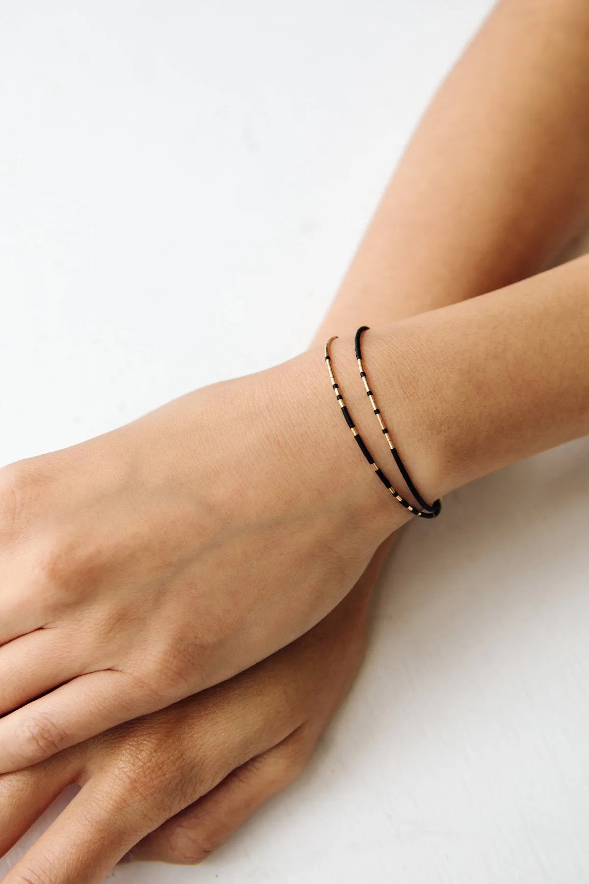 Aitne Bracelet, Ink