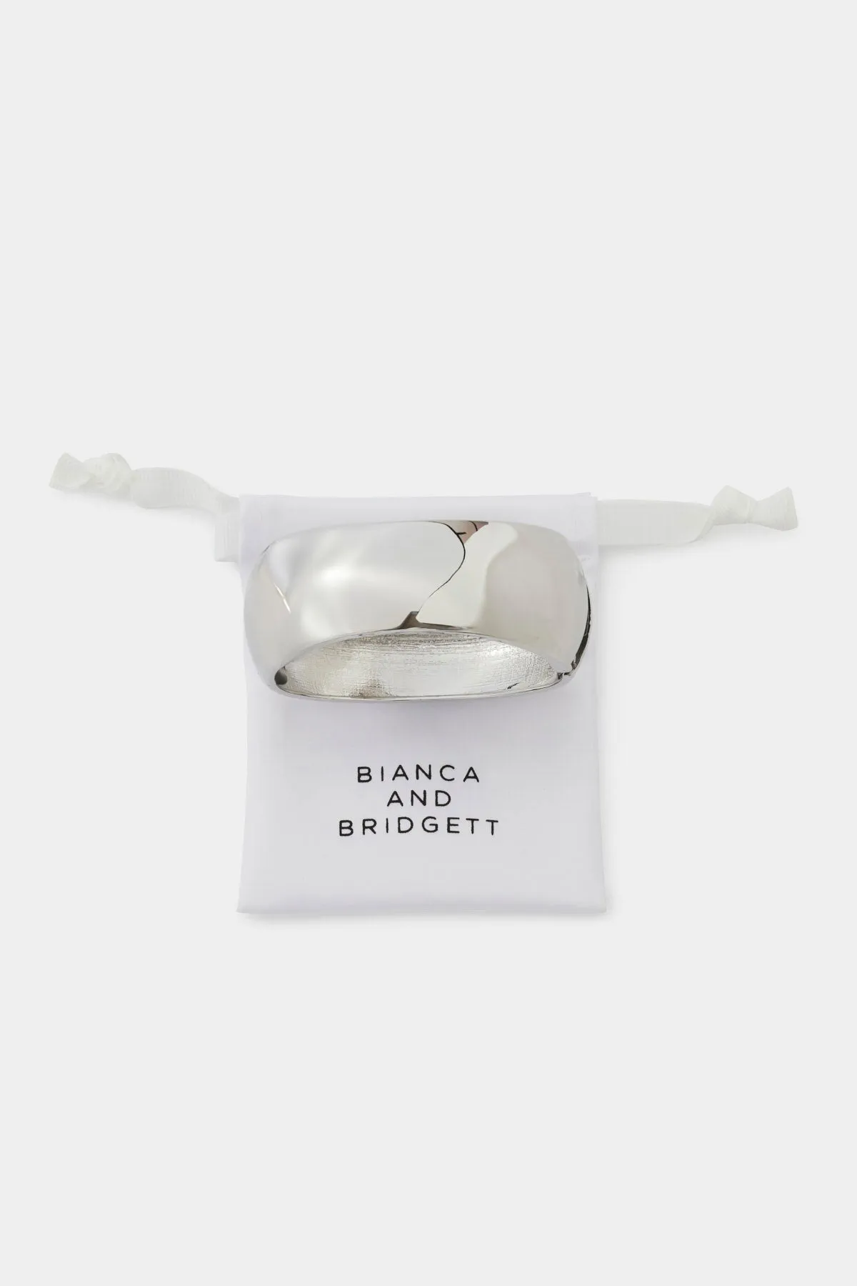 Dakota Bangle
