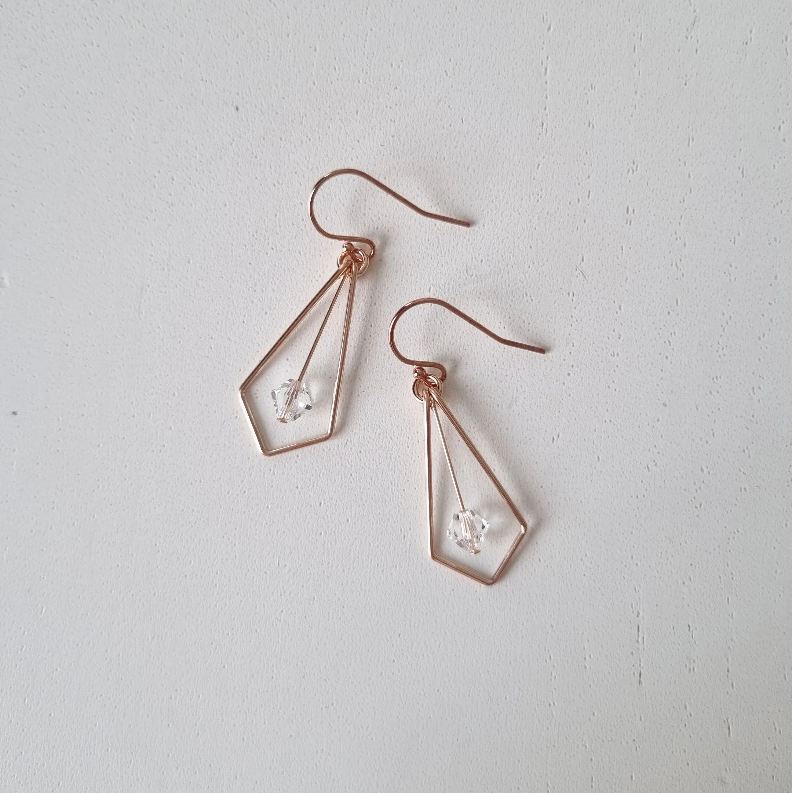 Diamond Earrings / Austrian Crystal