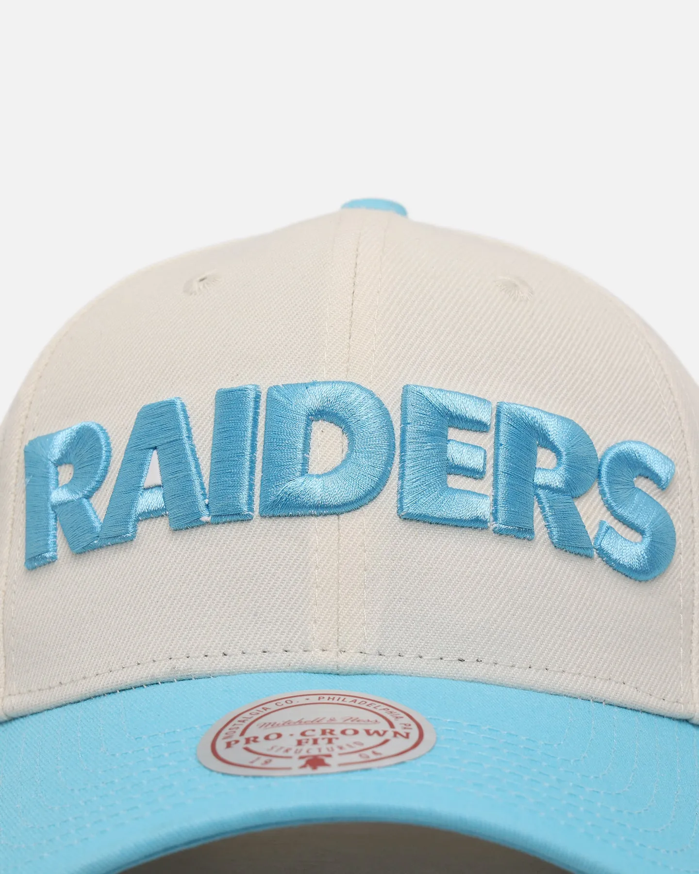 Mitchell & Ness Las Vegas Raiders 'Sky Blue' Pro Crown Snapback White Cream/Blue